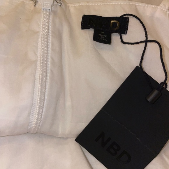 Women's White Esmeralda Mini Dress🤍 - Picture 3 of 3